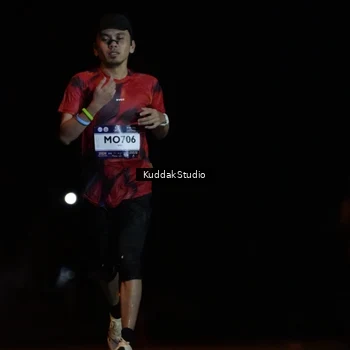 Runner Photo 7638923