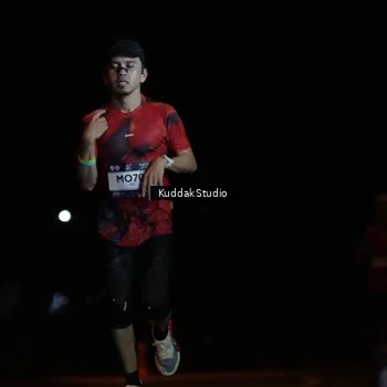 Runner Photo 7638925