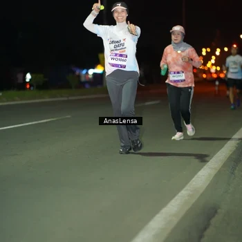 Runner Photo 7638932