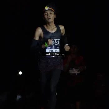 Runner Photo 7638938