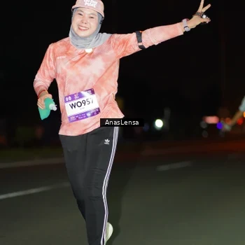 Runner Photo 7639001