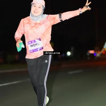 Runner Photo 7639005