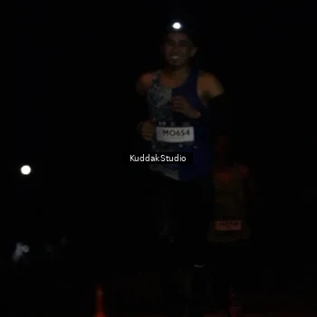 Runner Photo 7639012