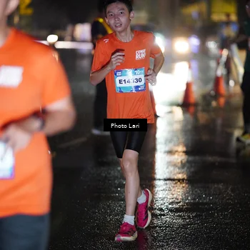 Runner Photo 7639035