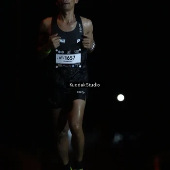 Runner Photo 7639048