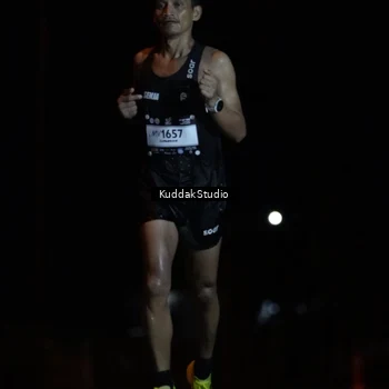 Runner Photo 7639051