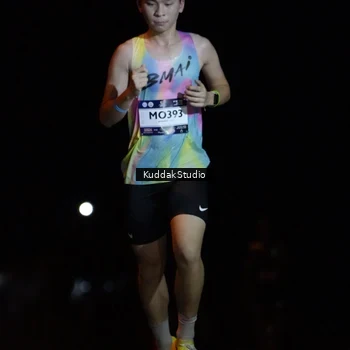 Runner Photo 7639069