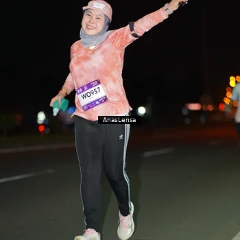 Runner Photo 7639073