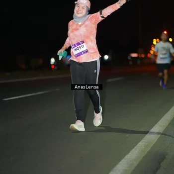 Runner Photo 7639078