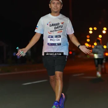 Runner Photo 7639086