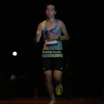 Runner Photo 7639090