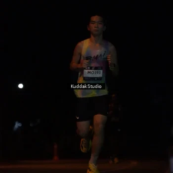 Runner Photo 7639093