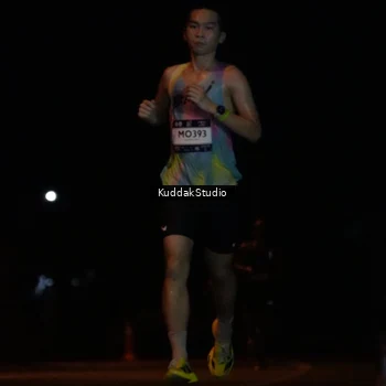 Runner Photo 7639096
