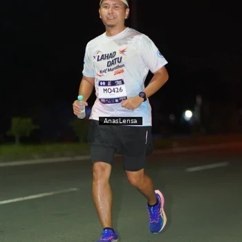 Runner Photo 7639097