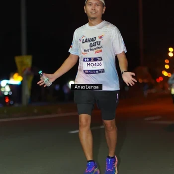 Runner Photo 7639098