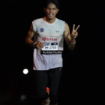 Runner Photo 7639129