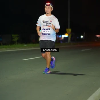 Runner Photo 7639145