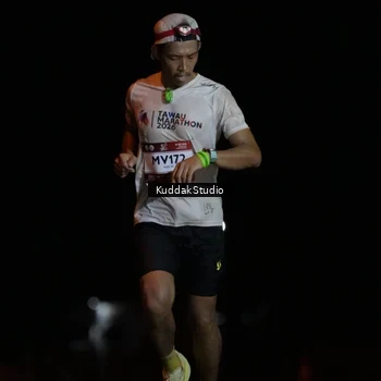 Runner Photo 7639153