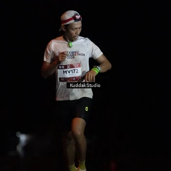 Runner Photo 7639156