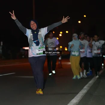 Runner Photo 7639161