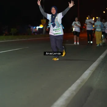 Runner Photo 7639170