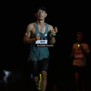 Runner Photo 7639180