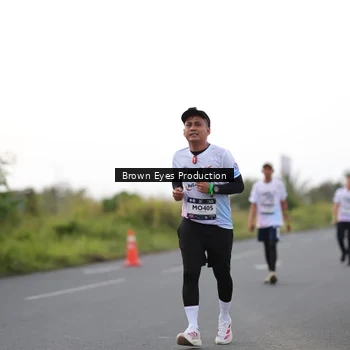 Runner Photo 7639217