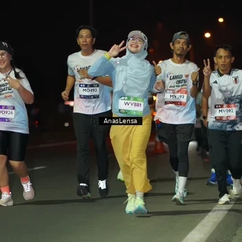 Runner Photo 7639233
