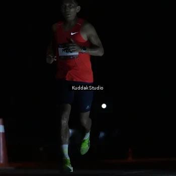 Runner Photo 7639235