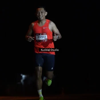 Runner Photo 7639249