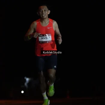 Runner Photo 7639250