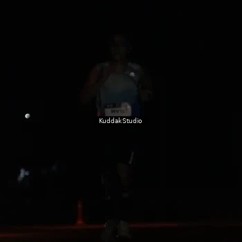 Runner Photo 7639290