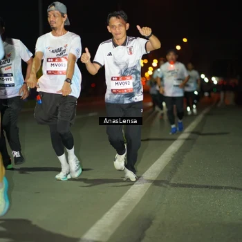 Runner Photo 7639301