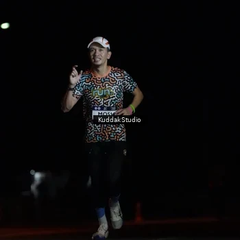 Runner Photo 7639312