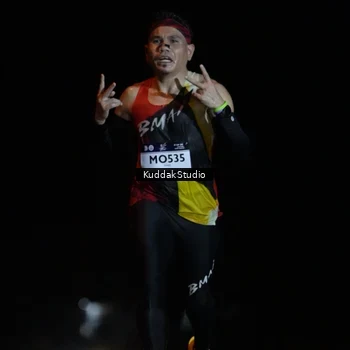 Runner Photo 7639353