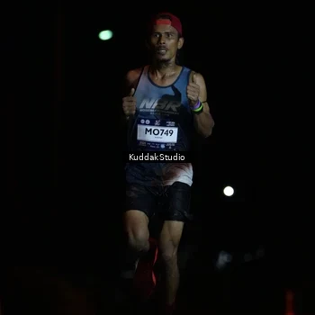 Runner Photo 7639408