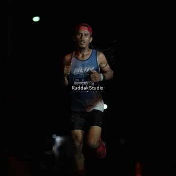 Runner Photo 7639414