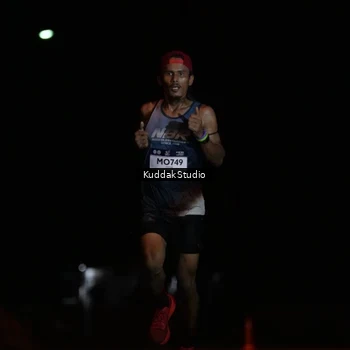 Runner Photo 7639418