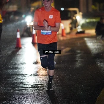 Runner Photo 7639421