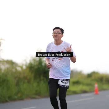 Runner Photo 7639424