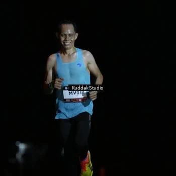 Runner Photo 7639473
