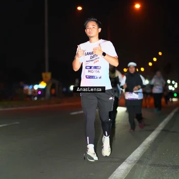 Runner Photo 7639500
