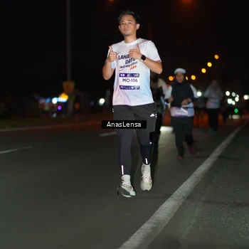 Runner Photo 7639502