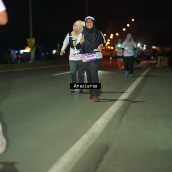 Runner Photo 7639512