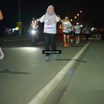 Runner Photo 7639574