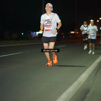 Runner Photo 7639576