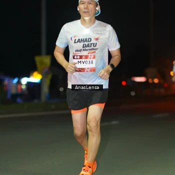Runner Photo 7639579