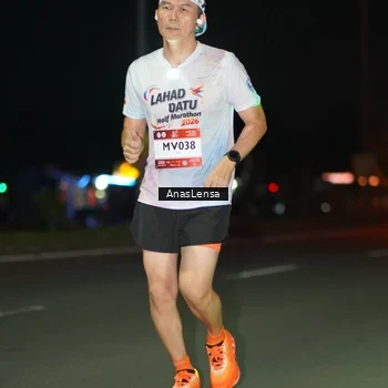 Runner Photo 7639580