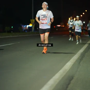 Runner Photo 7639581