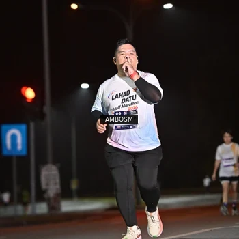 Runner Photo 7639593